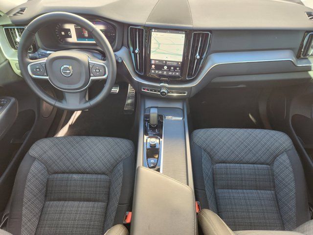 Certified 2024 Volvo XC60 T8 Core AWD/4WD image 12