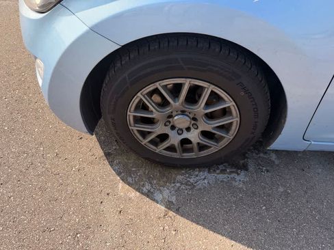 Used 2011 Hyundai Elantra Limited FWD image 19
