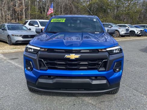 Used 2023 Chevrolet Colorado LT w/ LT Convenience Package III image 7
