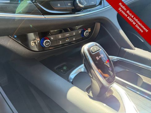 Used 2021 Buick Enclave Essence w/ Experience Buick Package AWD/4WD image 28