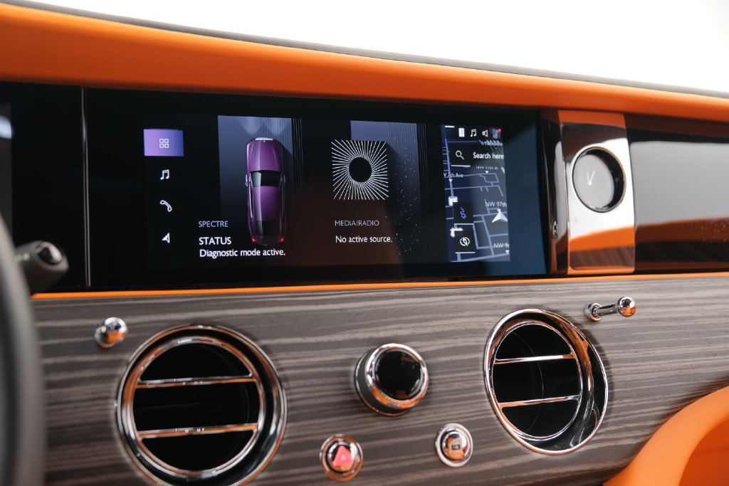 Used 2024 Rolls-Royce Spectre w/ Spectre Launch Package AWD/4WD image 32