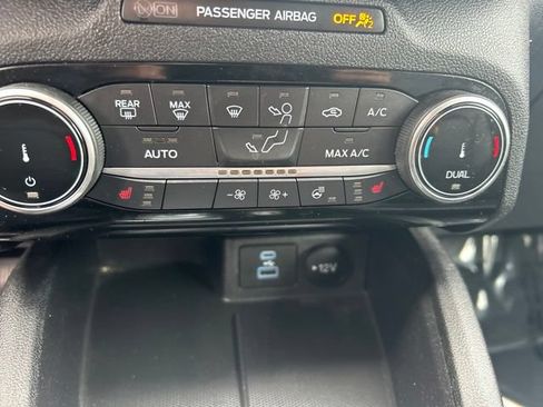Used 2022 Ford Escape SEL AWD/4WD image 18
