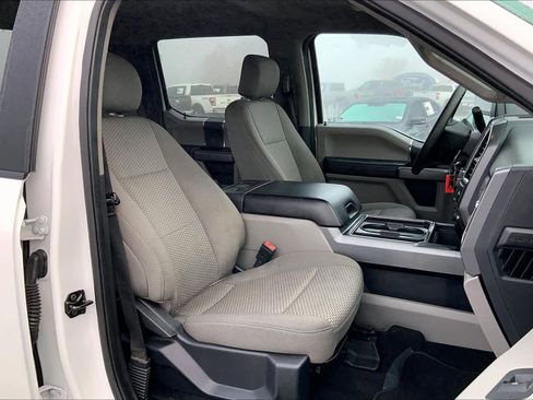 Used 2020 Ford F250 XLT w/ XLT Value Package image 8