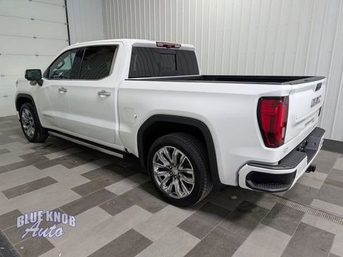 Used 2024 GMC Sierra 1500 Denali w/ Denali Reserve Package AWD/4WD image 2