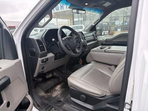 Used 2018 Ford F350 XL w/ XL Value Package image 12