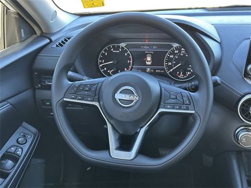 Certified 2025 Nissan Sentra SV image 24