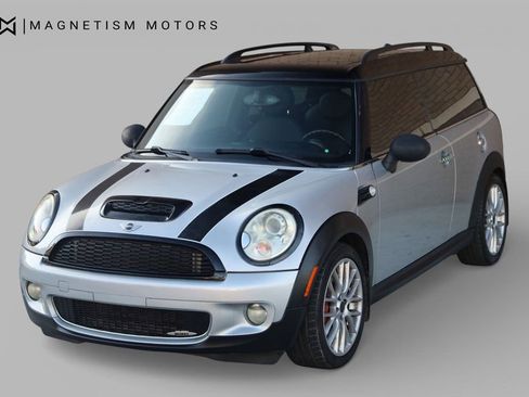 Used 2009 MINI Cooper Clubman John Cooper Works image 6