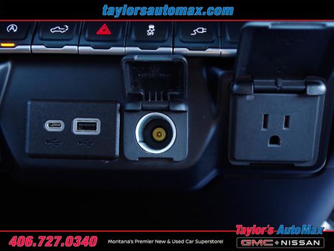 Used 2022 Chevrolet Silverado 1500 LT image 17