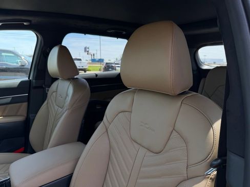 New 2026 Kia Sorento SX Prestige AWD/4WD image 12