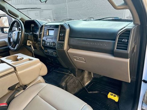 Certified 2020 Ford F450 XL w/ Snow Plow Prep Package image 17