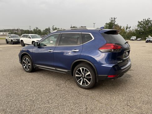 Used 2017 Nissan Rogue SL AWD/4WD image 6