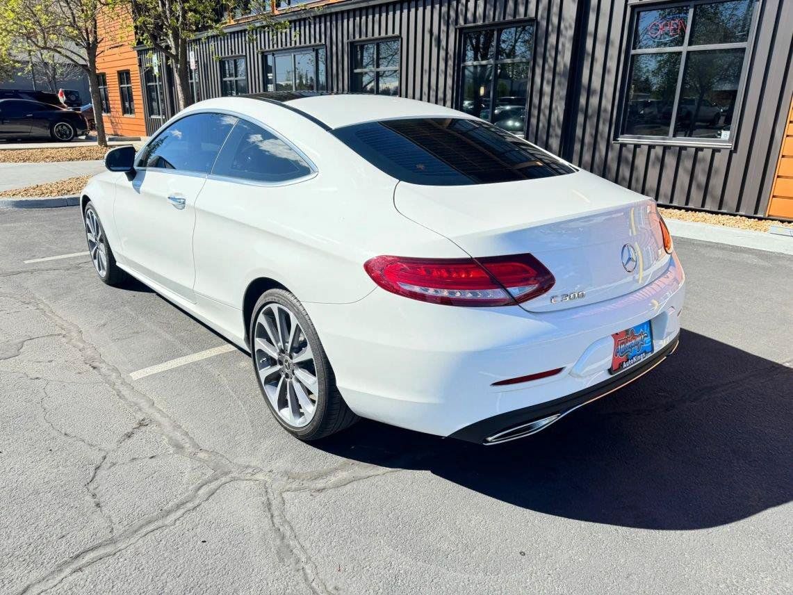Used 2018 Mercedes-Benz C 300 Coupe image 3