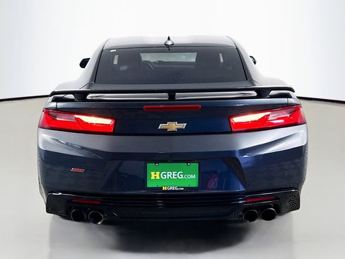 Used 2016 Chevrolet Camaro SS image 8