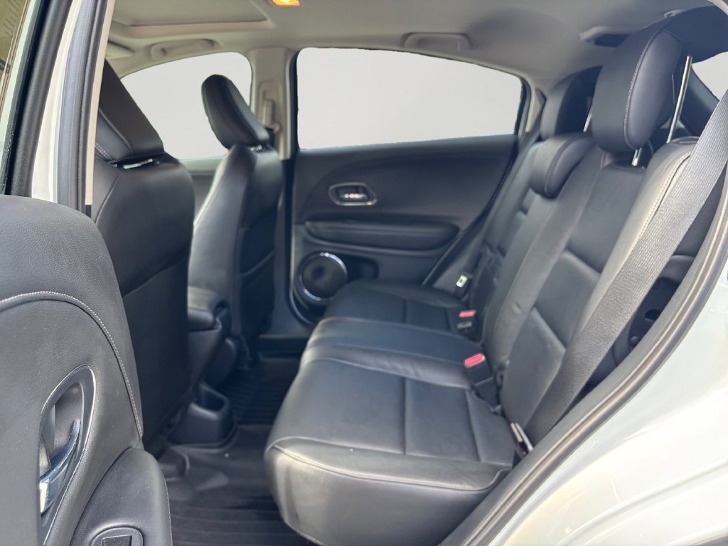 Used 2021 Honda HR-V EX-L image 15