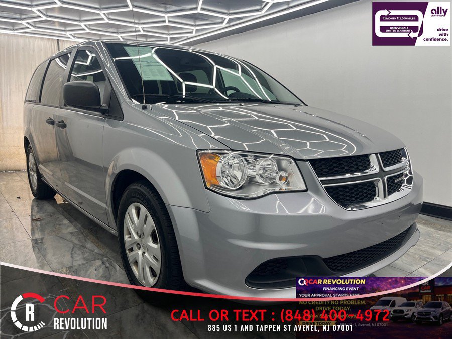 Used 2019 Dodge Grand Caravan SE FWD image 1