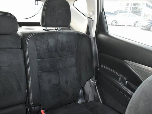 Used 2018 Nissan Murano S image 22