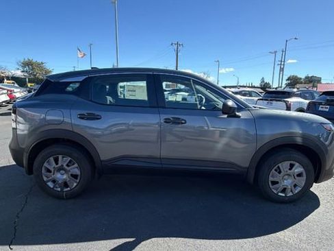 New 2026 Nissan Kicks S image 3