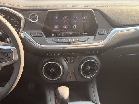 Used 2020 Chevrolet Blazer LT FWD image 30