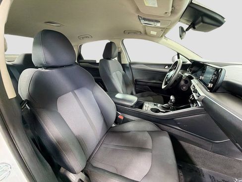 Used 2022 Kia K5 LX FWD image 26