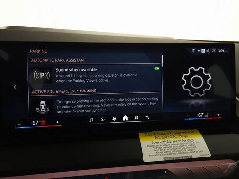 Used 2025 BMW X3 xDrive30i w/ Convenience Package image 21