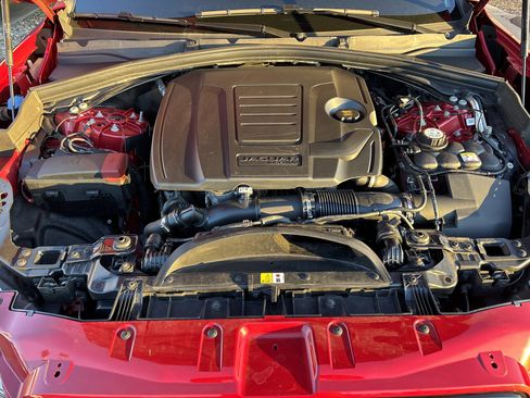 Certified 2026 Jaguar F-PACE R-Dynamic S image 24