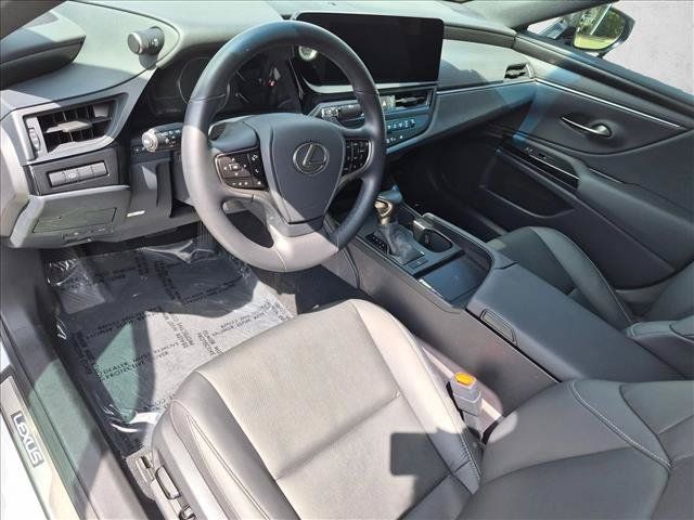 Used 2025 Lexus ES 350 w/ Premium Package FWD image 10
