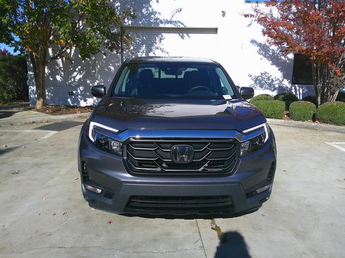 Used 2023 Honda Ridgeline RTL-E image 5