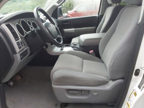 Used 2007 Toyota Tundra SR5 AWD/4WD image 12