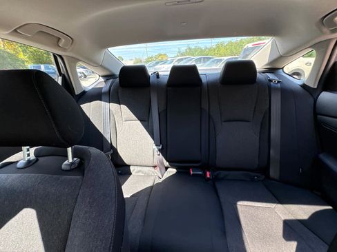 Used 2025 Honda Accord SE image 31