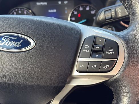 Used 2020 Ford Explorer XLT w/ Equipment Group 202A image 11