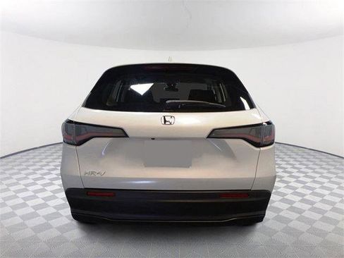 New 2025 Honda HR-V LX image 6