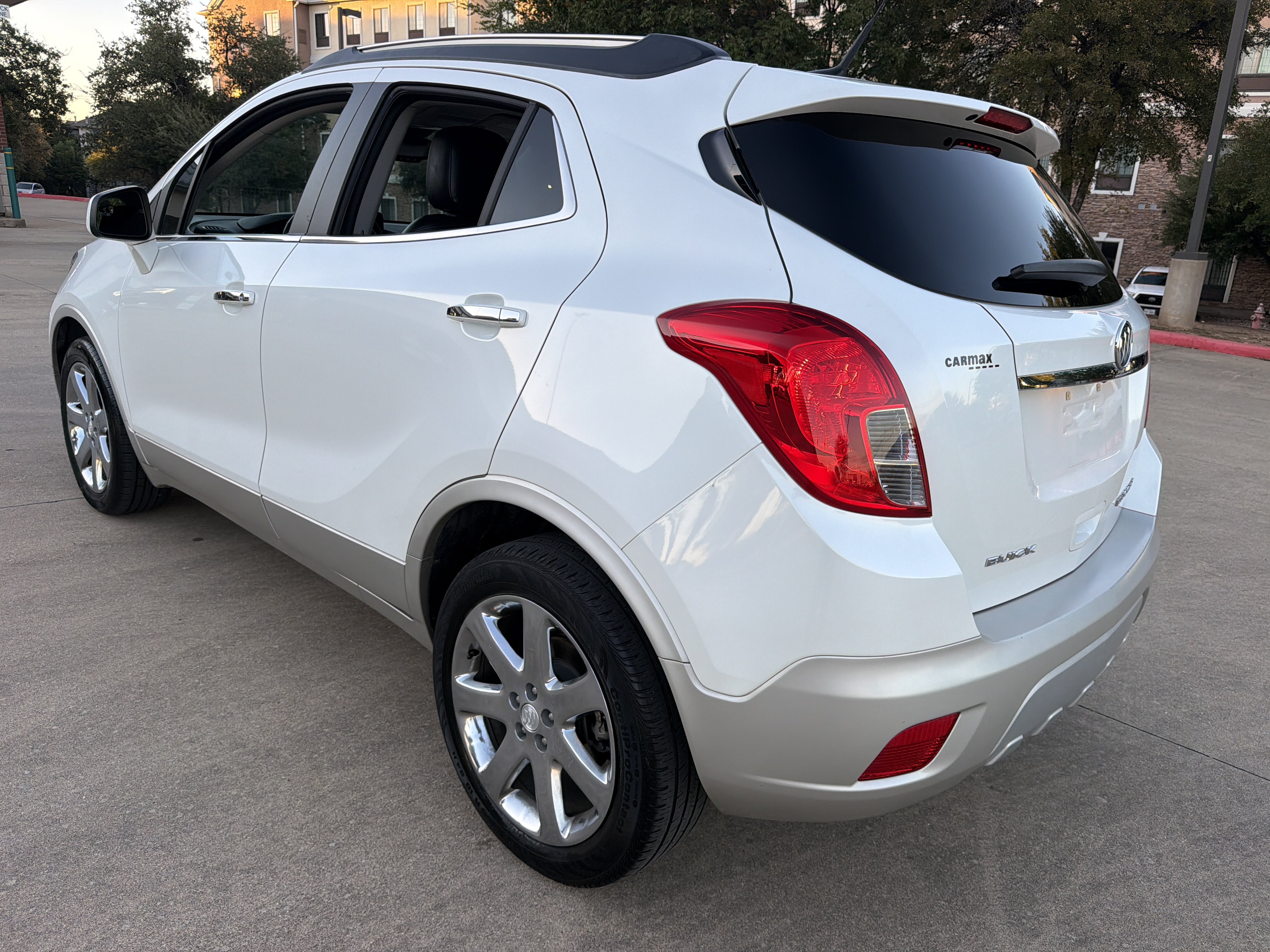 Used 2013 Buick Encore Leather FWD image 5