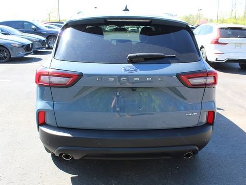 Used 2025 Ford Escape ST-Line w/ Tech Pack #1 AWD/4WD image 4