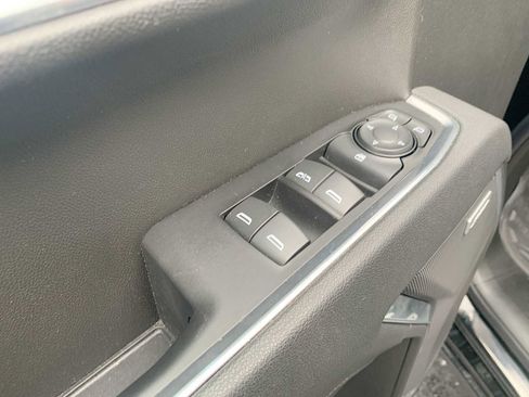 Certified 2025 Chevrolet Silverado 1500 RST image 23