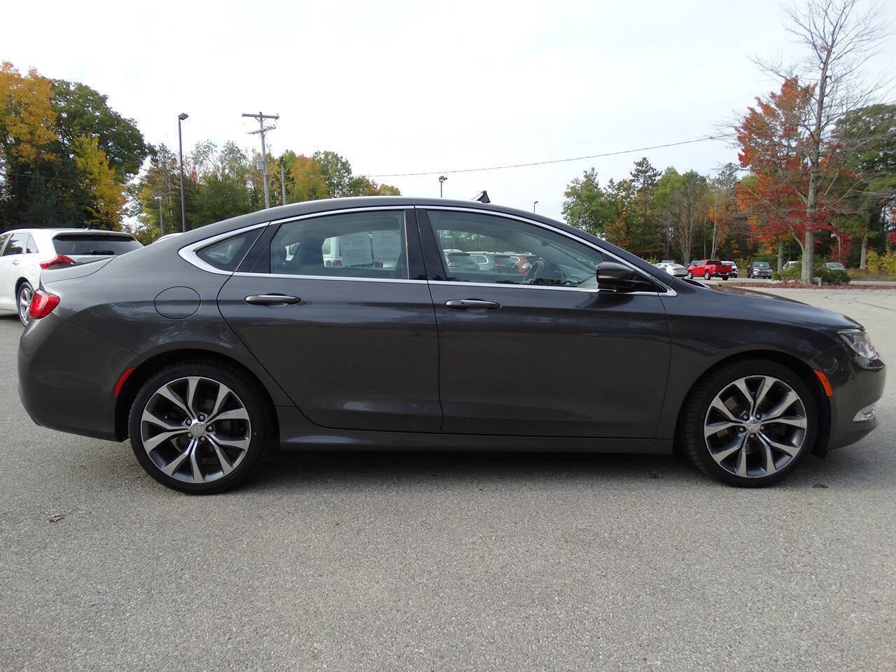 Used 2015 Chrysler 200 C w/ Safetytec Group FWD image 44