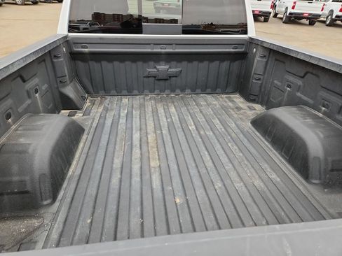 Certified 2024 Chevrolet Silverado 1500 RST w/ Redline Edition AWD/4WD image 39