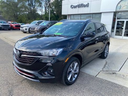 Used 2023 Buick Encore GX Select w/ Sport Touring Package AWD/4WD image 11