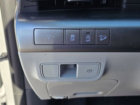 New 2026 Hyundai Kona SE image 22