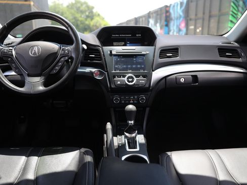 Used 2021 Acura ILX w/ Premium Package FWD image 25