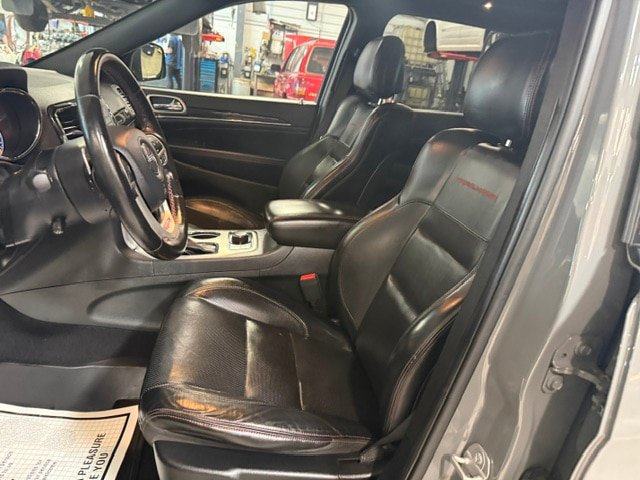 Used 2020 Jeep Grand Cherokee Trailhawk w/ Trailhawk Luxury Group AWD/4WD image 43
