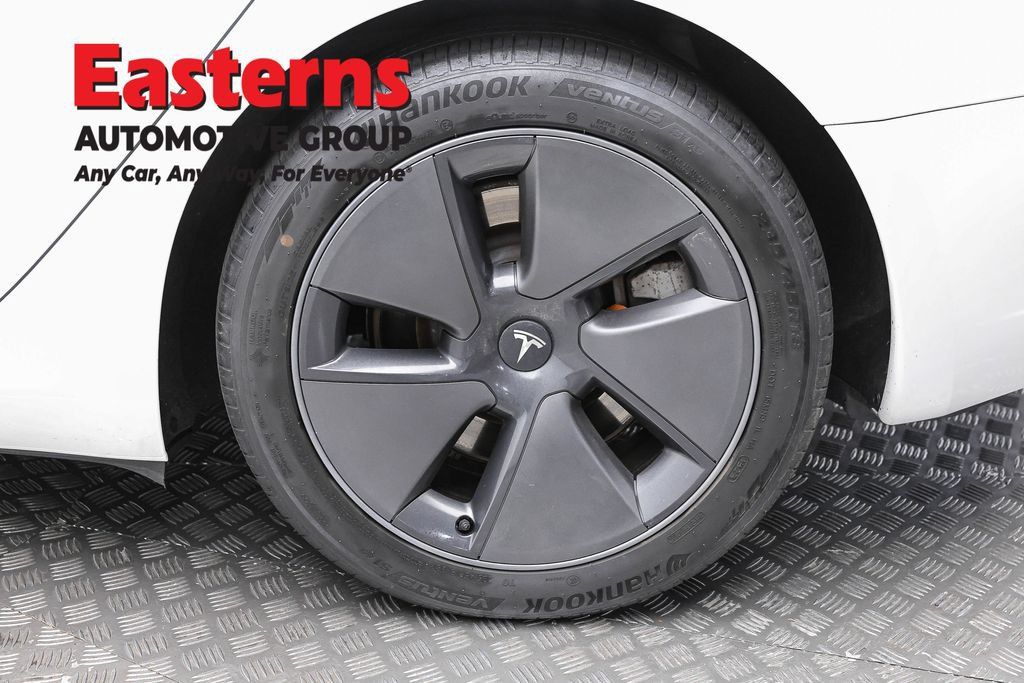 Used 2023 Tesla Model 3 Standard Range RWD image 8