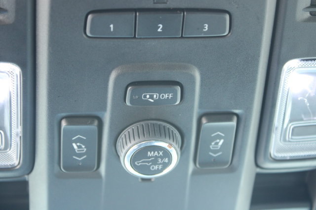 Used 2024 Chevrolet Tahoe RST w/ Luxury Package RWD image 35