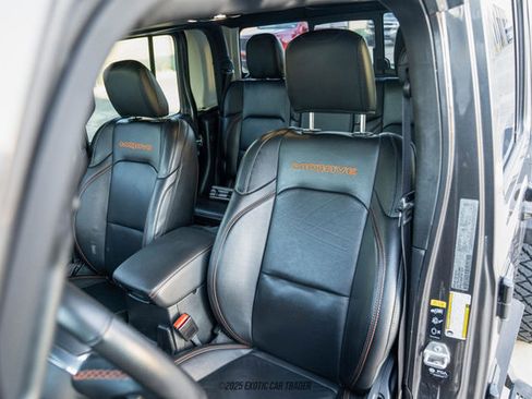 Used 2023 Jeep Gladiator Mojave w/ Trailer Tow Package image 29