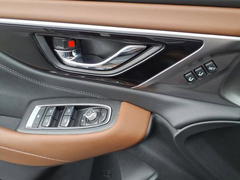 Certified 2025 Subaru Outback Touring w/ Popular Package #2 image 23