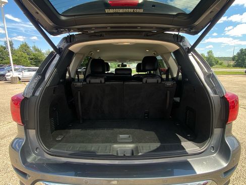Used 2020 Nissan Pathfinder SL AWD/4WD image 13