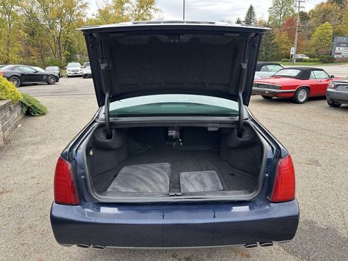 Used 2004 Cadillac De Ville FWD image 6