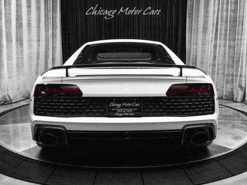Used 2021 Audi R8 V10 performance w/ R8 Performance Design Package image 4
