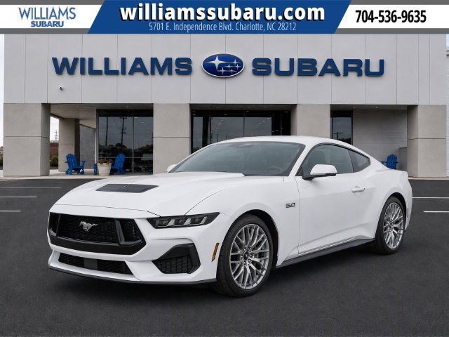 Used 2026 Ford Mustang GT Premium RWD image 2