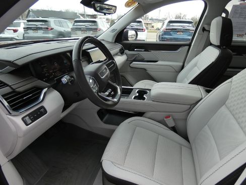 Used 2025 GMC Acadia Denali w/ Super Cruise Package AWD/4WD image 12