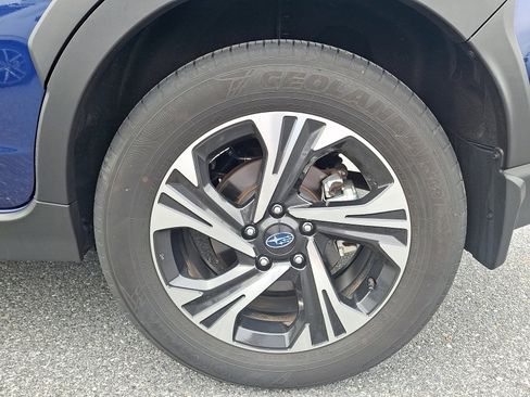 Certified 2024 Subaru Crosstrek 2.0i Premium image 8